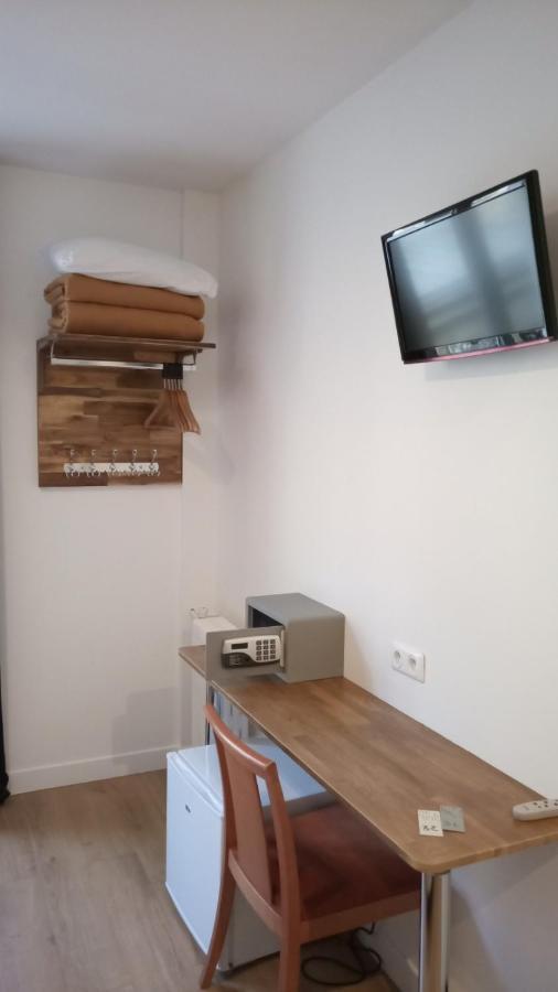 De La Perdrix Rouge Hotel 2*