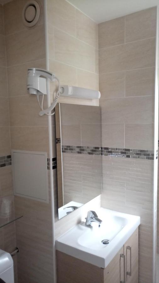 De La Perdrix Rouge Hotel