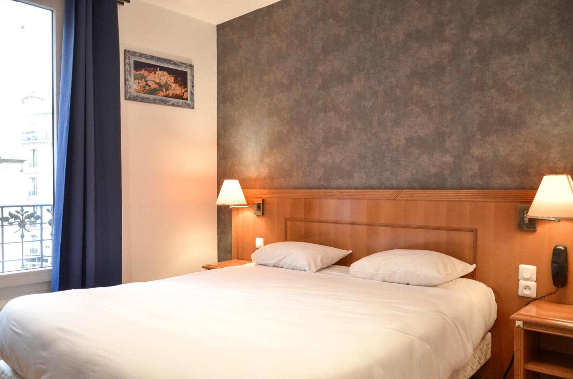 De La Perdrix Rouge Hotel Paris