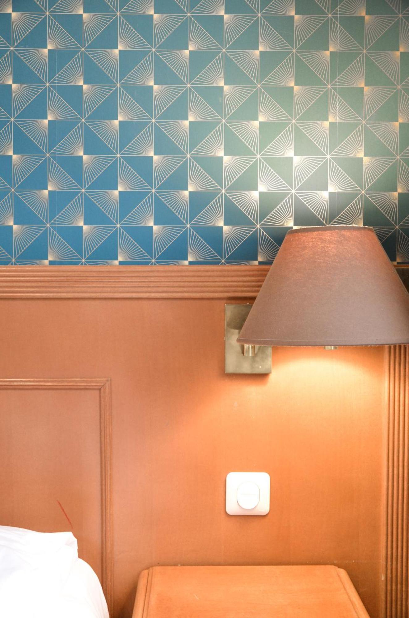 Hotel De La Perdrix Rouge