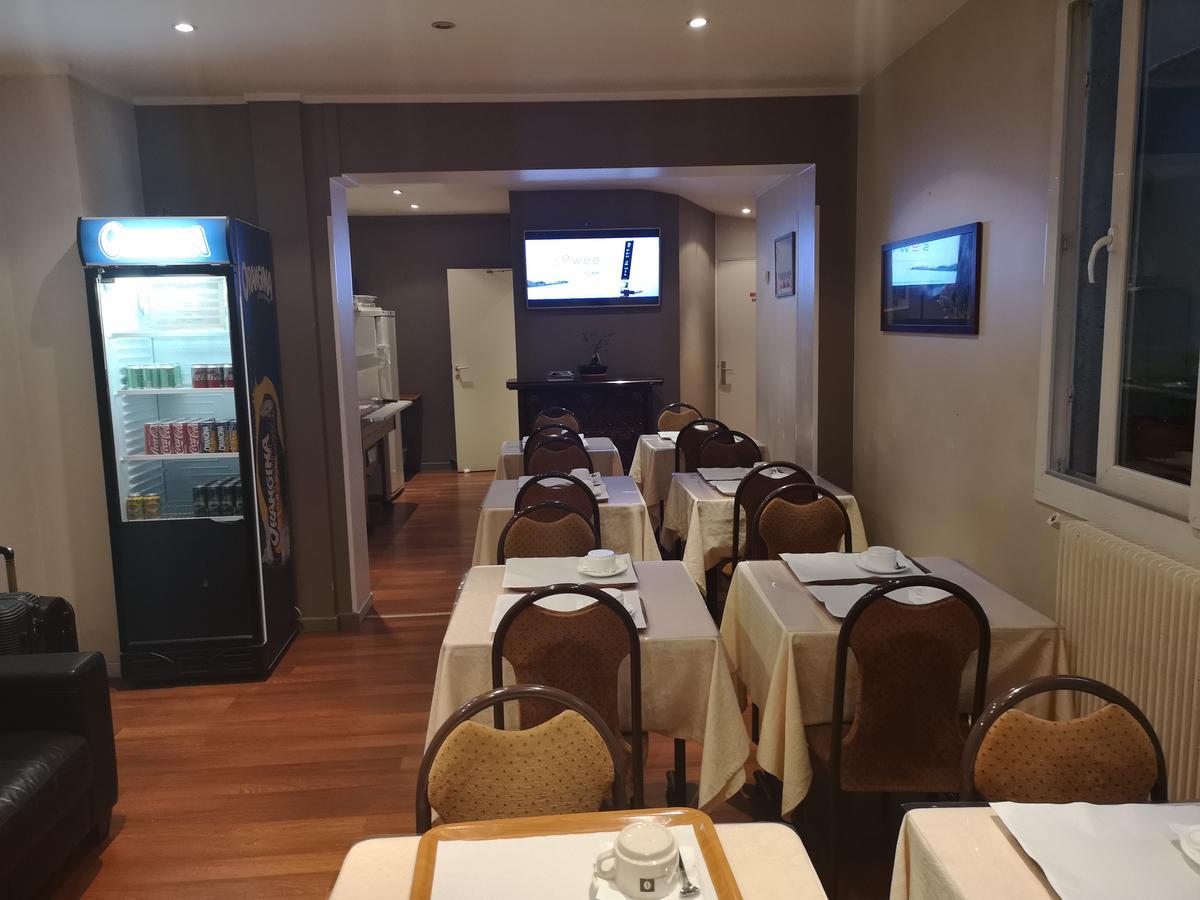 De La Perdrix Rouge Hotel