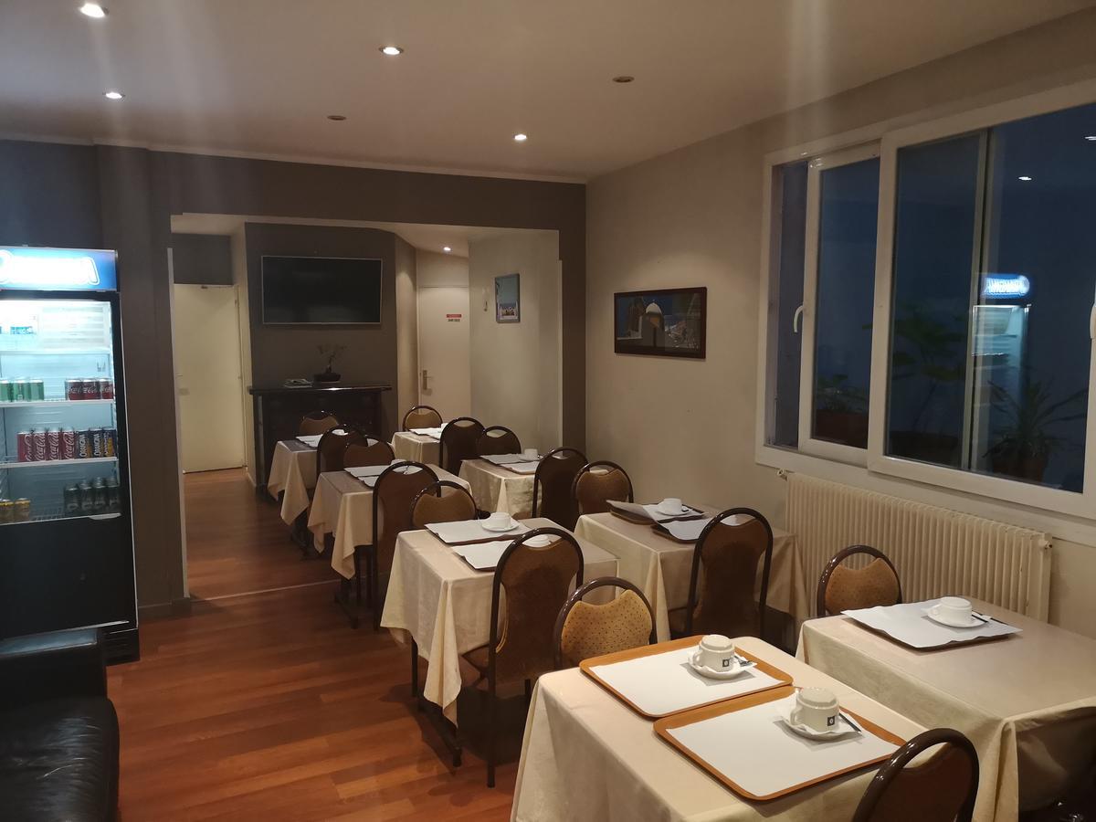 De La Perdrix Rouge 2*