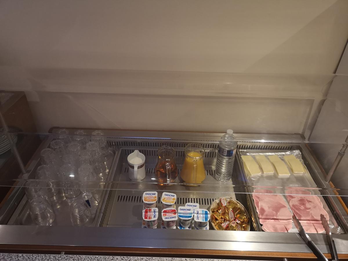 Hotel De La Perdrix Rouge Paris