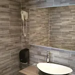 De La Perdrix Rouge Hotel