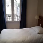 De La Perdrix Rouge Hotel