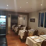 De La Perdrix Rouge 2* Parigi