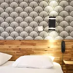 De La Perdrix Rouge Hotel Paris