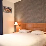 De La Perdrix Rouge Hotel Paris
