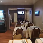 De La Perdrix Rouge Hotel